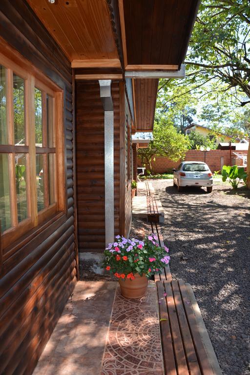 Casitas Nuova Villa Пуерто-Іґуасу Екстер'єр фото